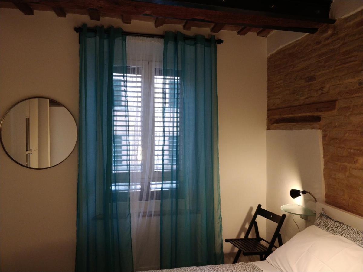 Isi Guesthouse 29 Єзі Екстер'єр фото