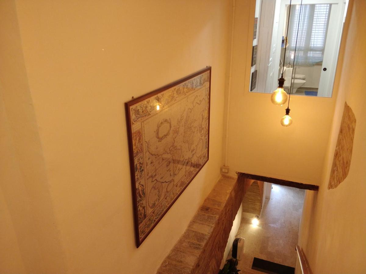 Isi Guesthouse 29 Єзі Екстер'єр фото
