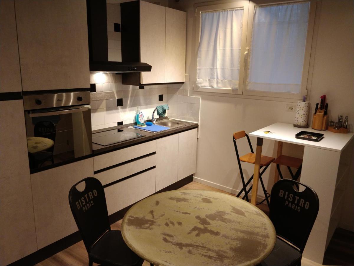 Isi Guesthouse 29 Єзі Екстер'єр фото
